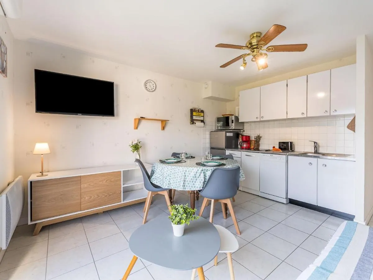 Apartment Les Ecureuils Carnac France